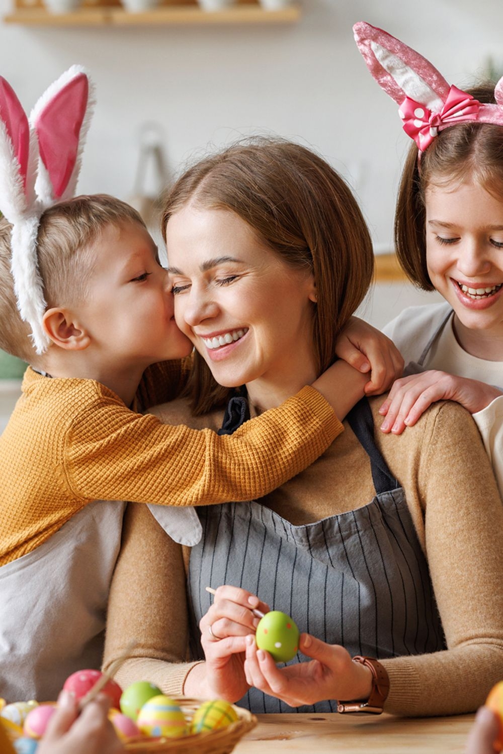Happy Easter Family Friends 40 Upbeat Messages