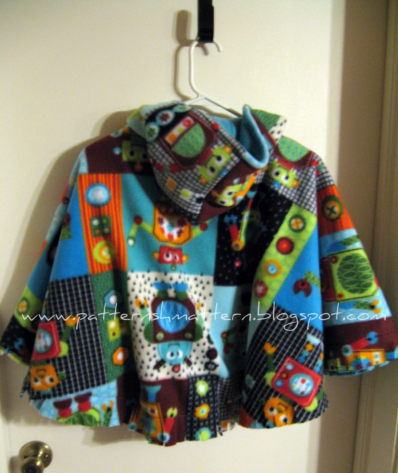 Reversible Car Seat Poncho Tutorial
